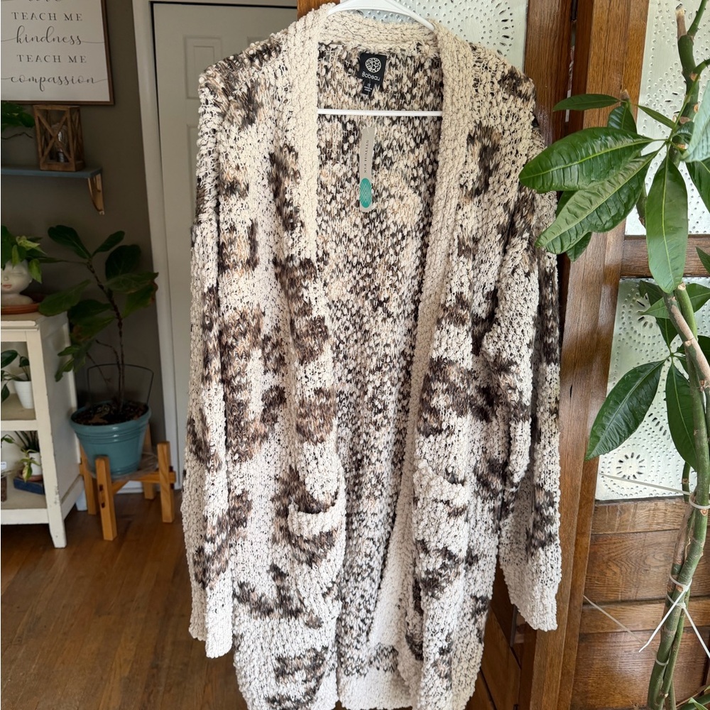 Bobeau Textured Open-Front Cardigan - Cream and Brown